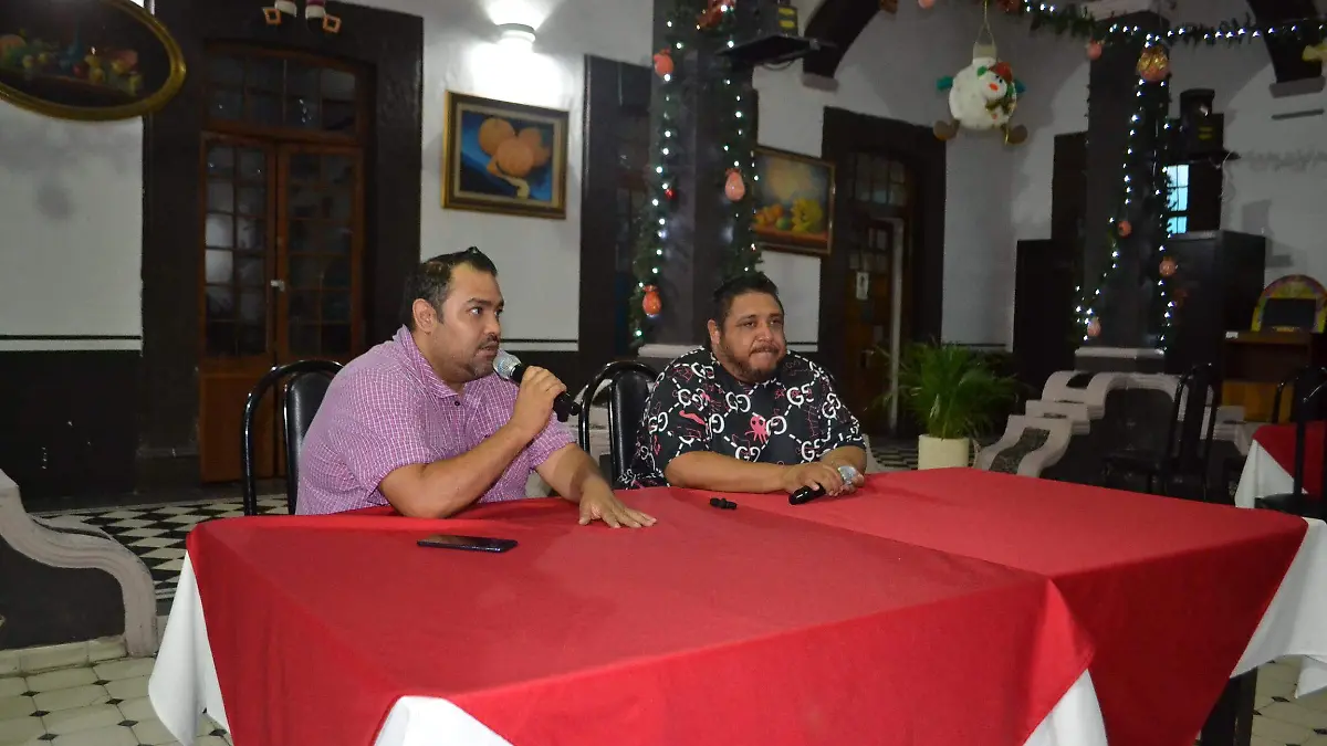 FOTO PRINCIPAL SJR Los organizadores de Solo por ayudar Acapulco Fest Mauricio Aguilar y Francisco Anaya